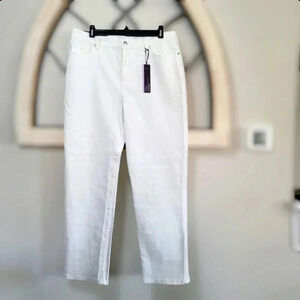 *NWT* Gloria Vanderbilt Amanda Classic High Rise White Denim Size 14 Short